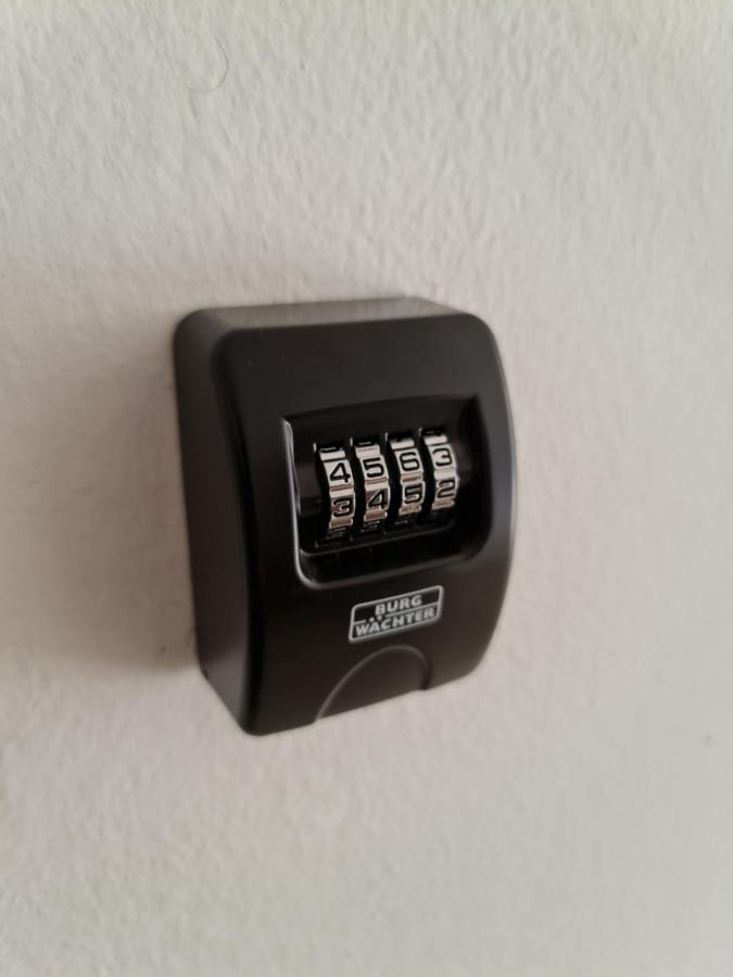 Apartment Pemper - Self Check In And Check Out オトチャッツ エクステリア 写真