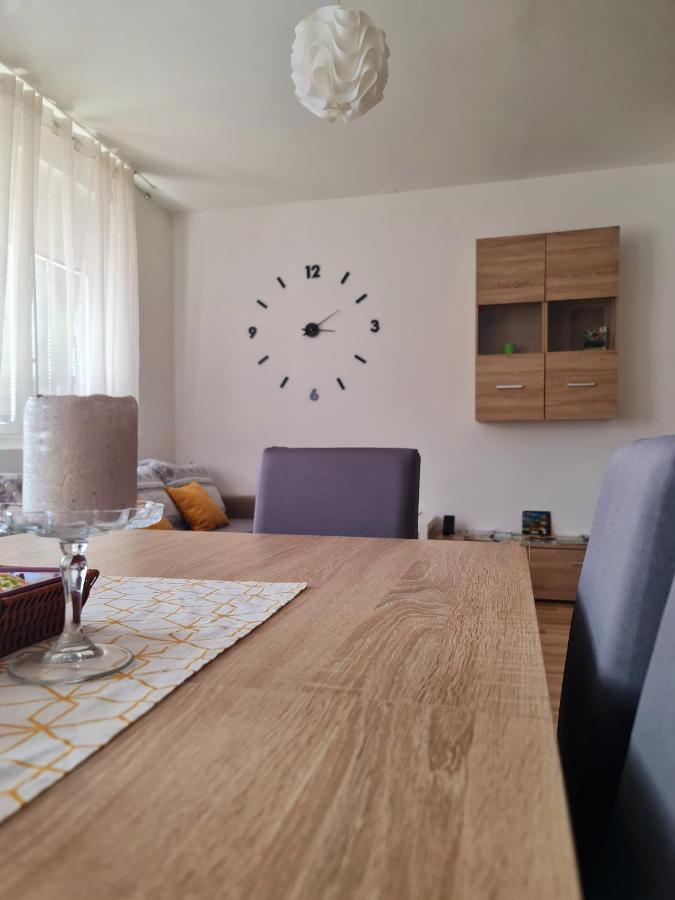 Apartment Pemper - Self Check In And Check Out オトチャッツ エクステリア 写真