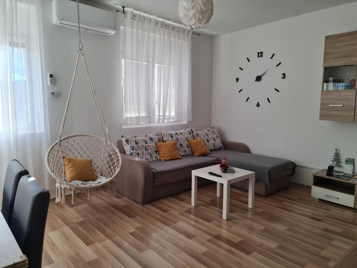 Apartment Pemper - Self Check In And Check Out オトチャッツ エクステリア 写真